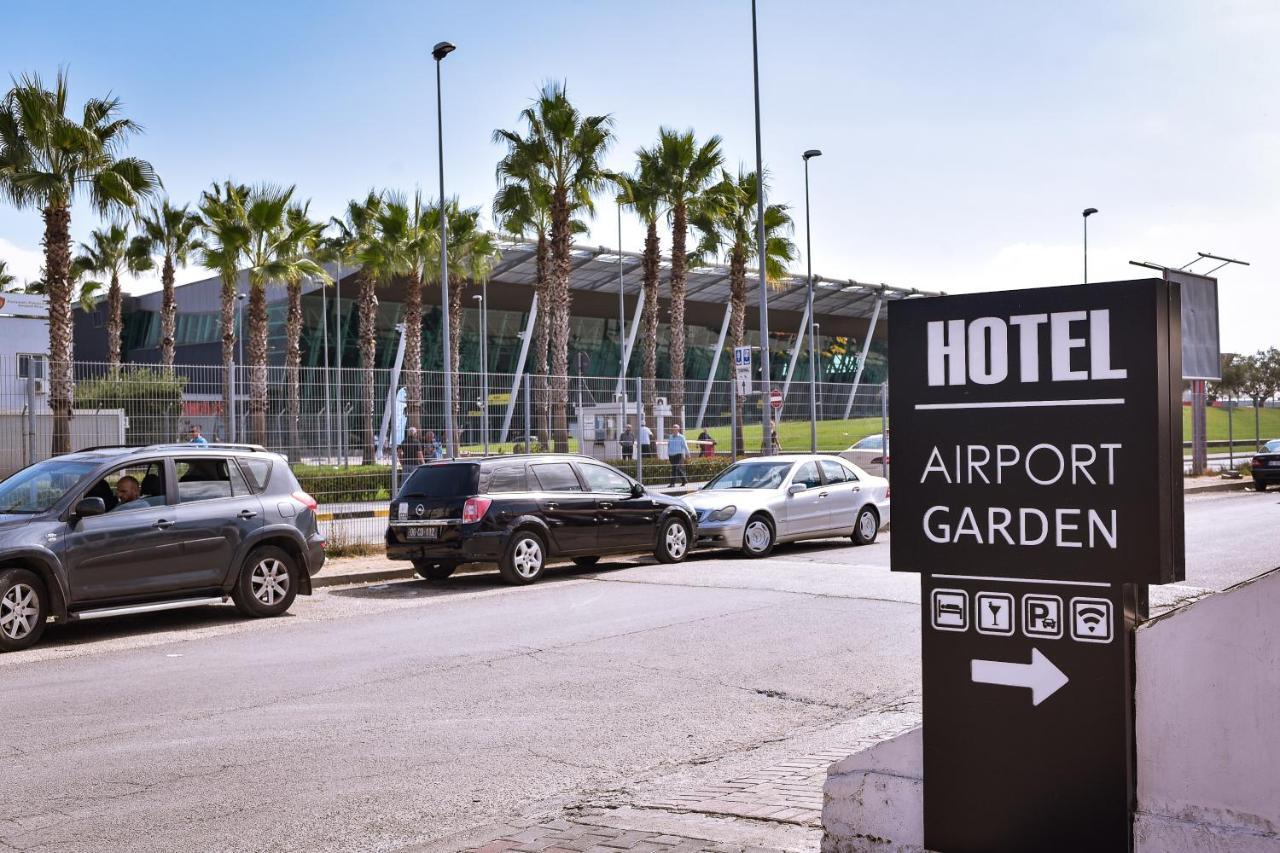 Airport Garden Hotel Rinas Exterior foto